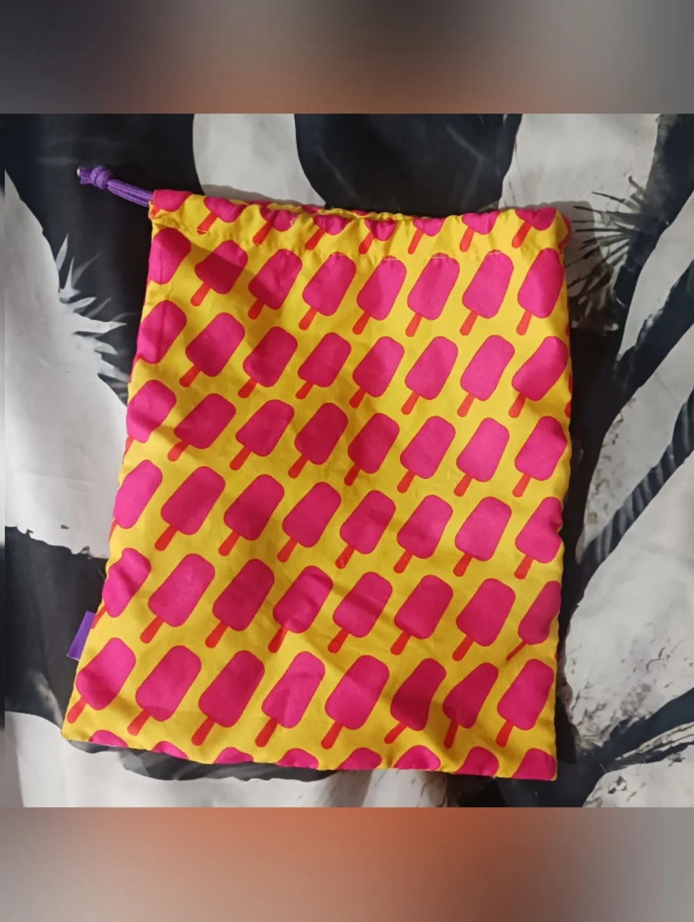 Ipsy Women Makeup Adjustable Bag